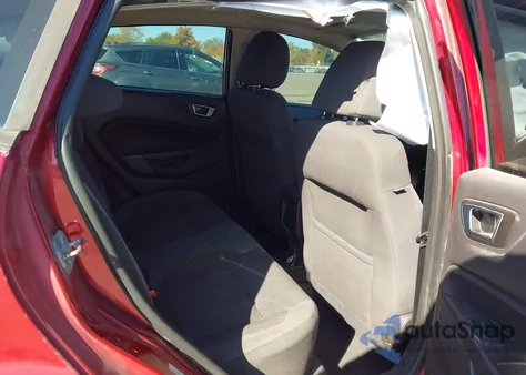 2015 Ford Fiesta Se z USA, uszkodzony, nr VIN 3FADP4EJ6FM123268